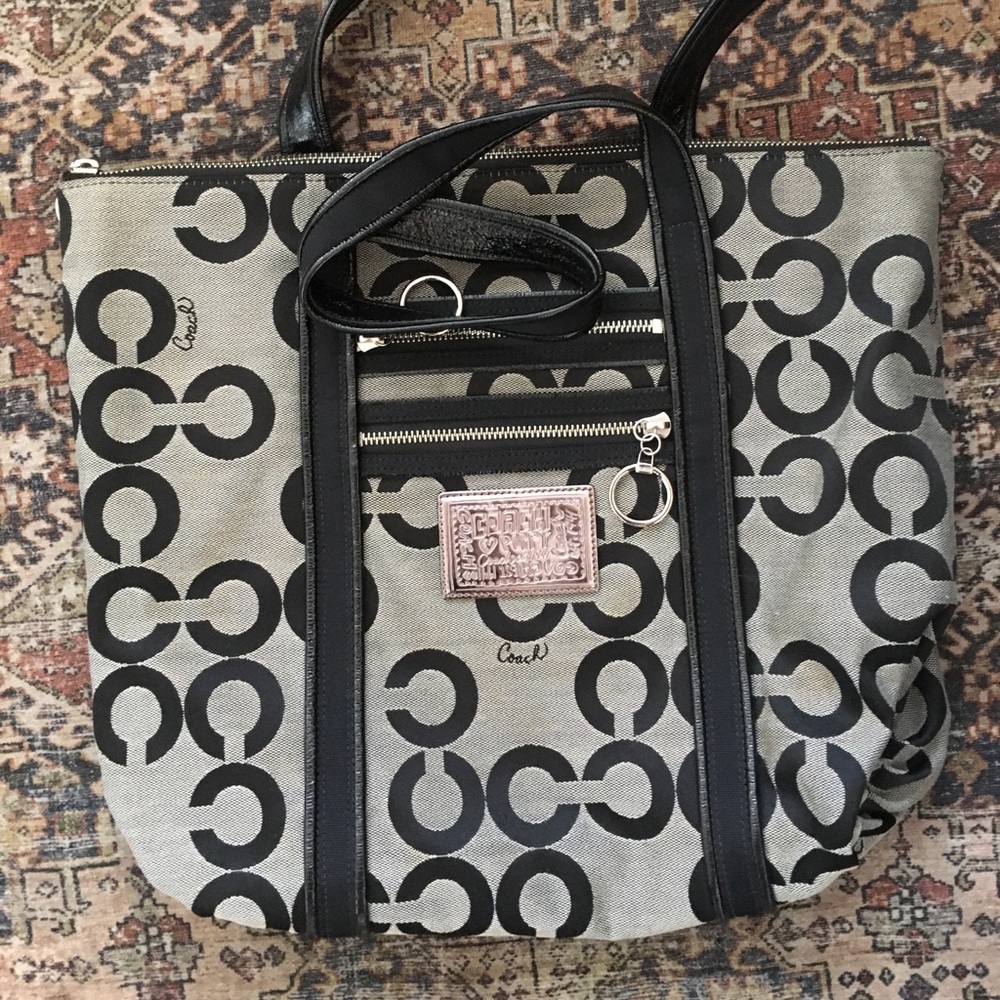 Coach Poppy Signature Op Art Glam Tote